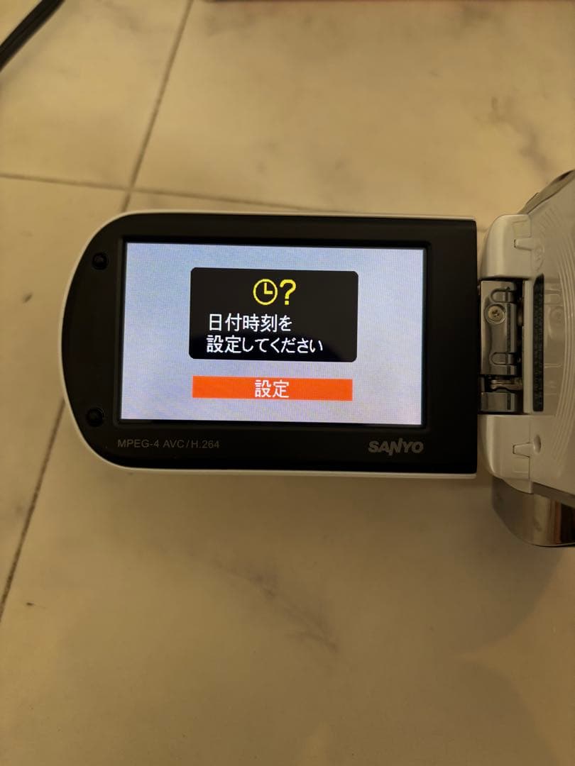 SANYO サンヨー デジカメ Xacti DMX−CG100 ホワイト