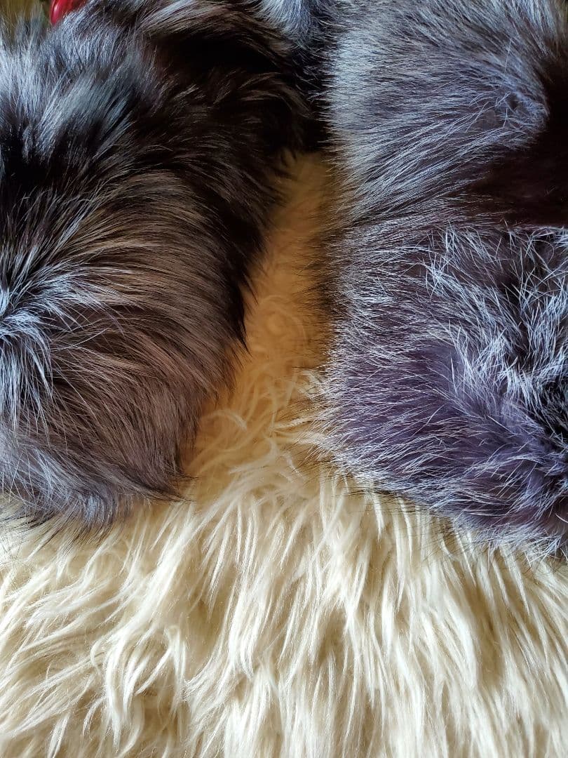 新品限定☆豪華シルバーフォックスを両面で使ったネックウォーマー/ 毛皮ファー