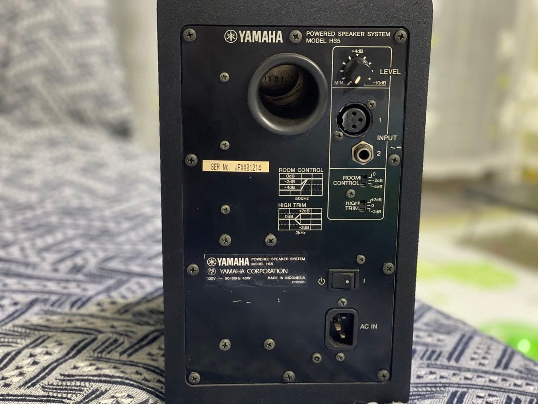 Yamaha HS5 パワードスピーカー