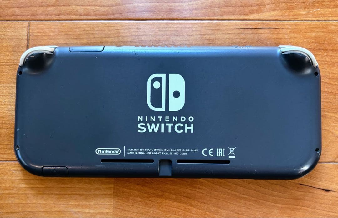 Nintendo Switch Lite グレー 本体　【ジャンク】ケース付き