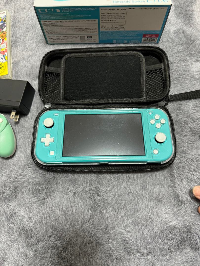 Switchライト　(美品)本体　コントローラー　ケース