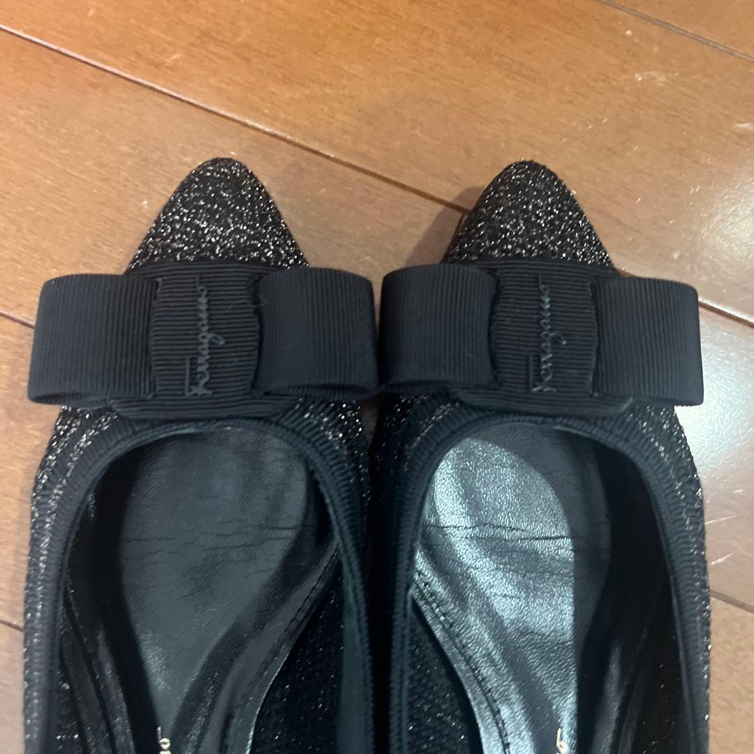 Salvatore Ferragamo ブラック フラットシューズ　6 23.5