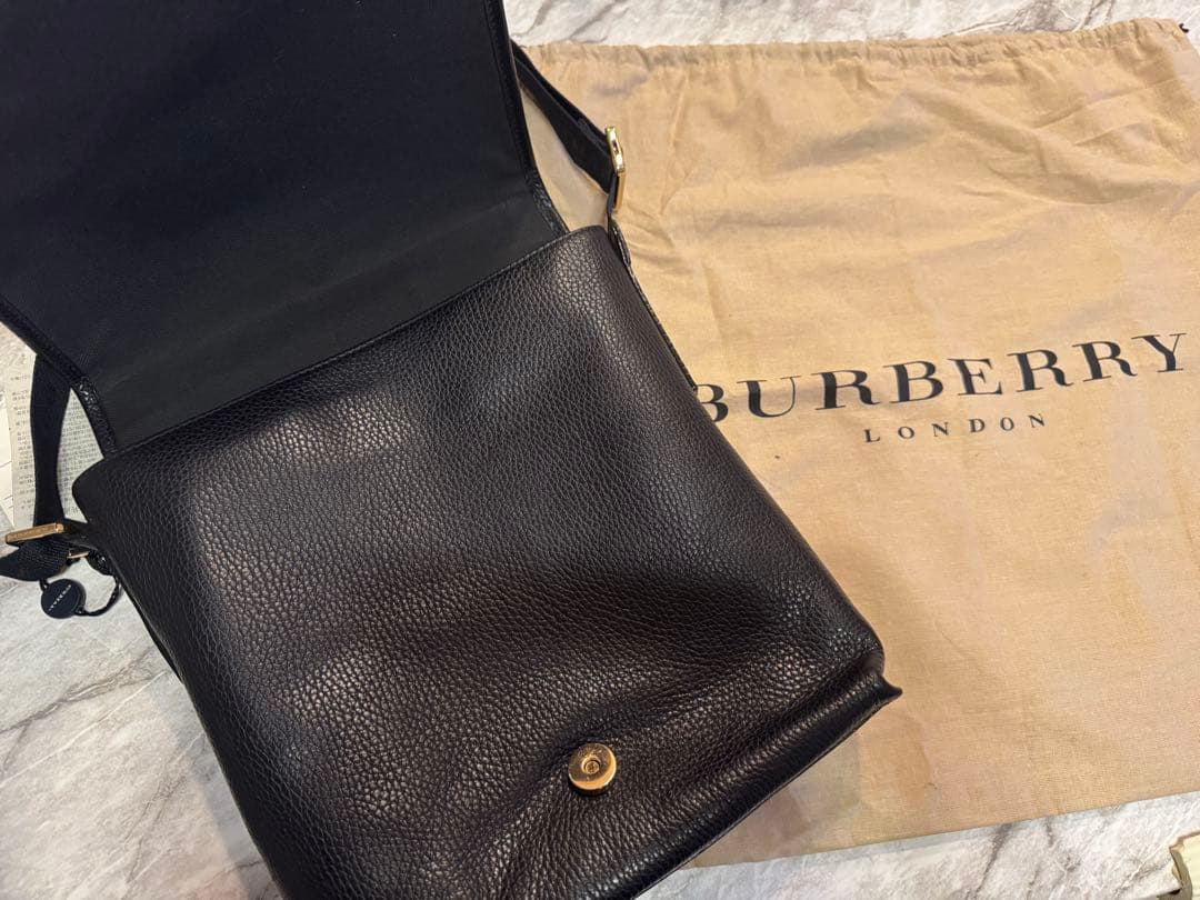 Burberry London ブラック ショルダーバッグ