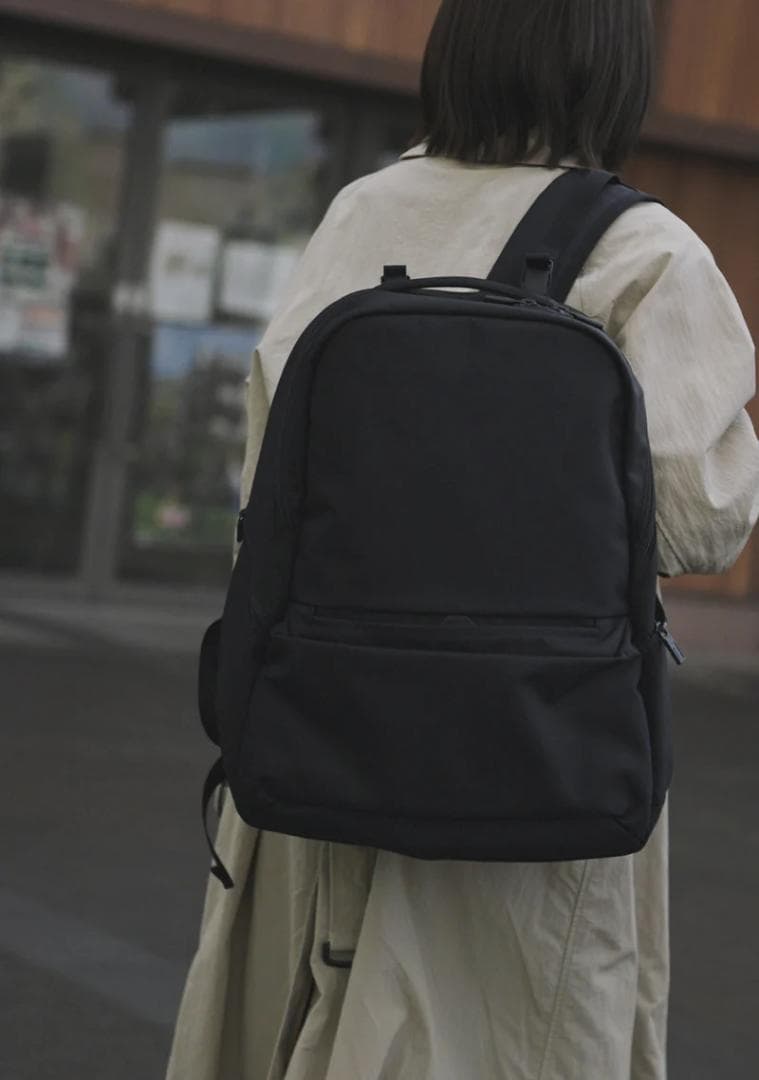 モノリス バックパック ストレージ 黒 M デイパック
