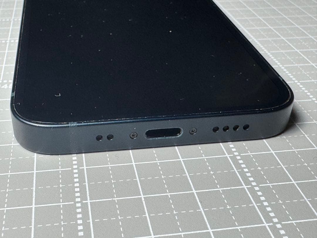 iPhone13miniミッドナイト128GB バッテリー76%（ケース付き）