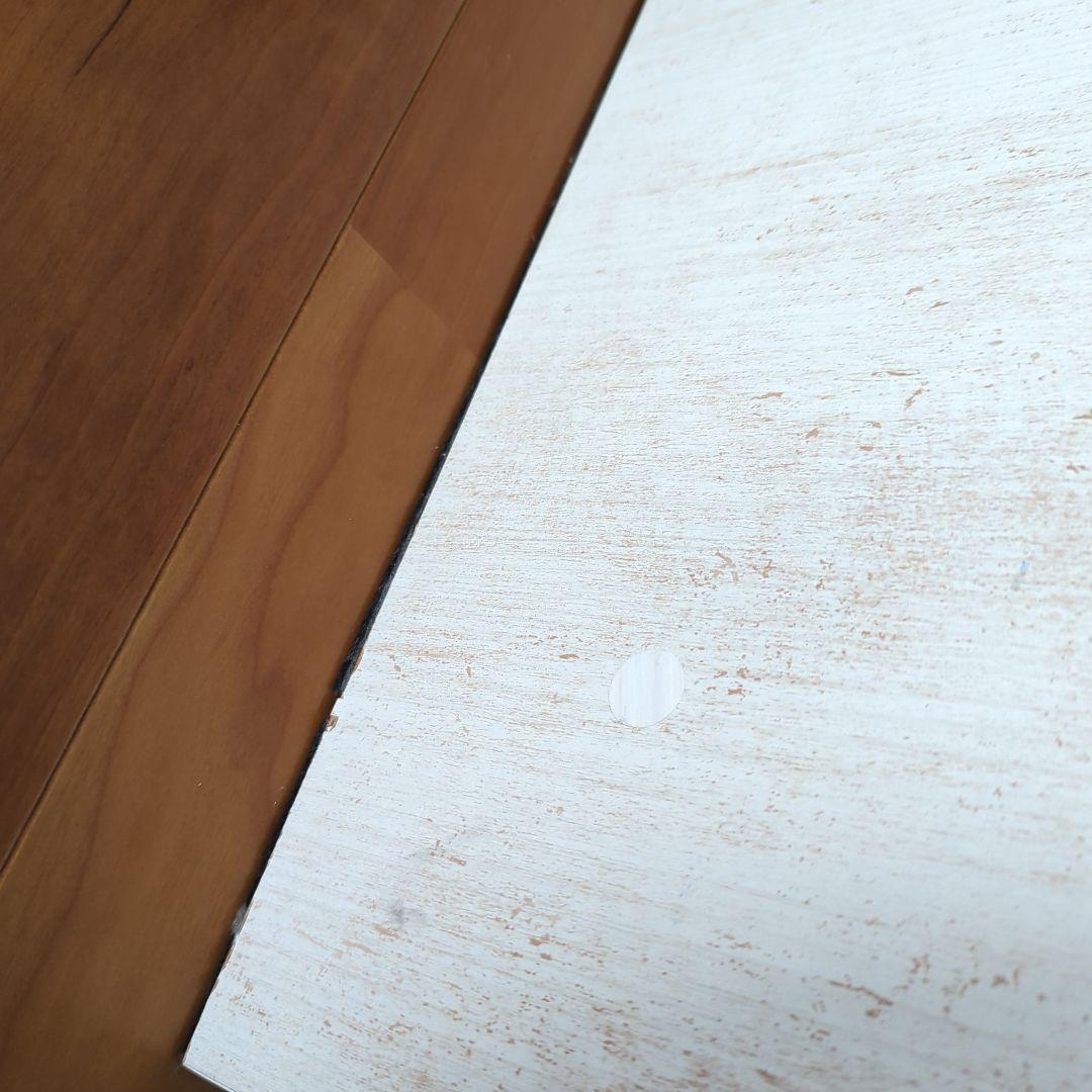 ホワイト 木製ラック ガラス扉付き