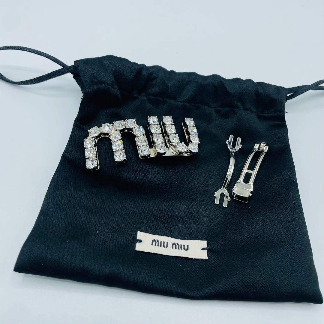 miumiu ミュウミュウ ロゴ クリスタル バレッタ ヘアクリップ