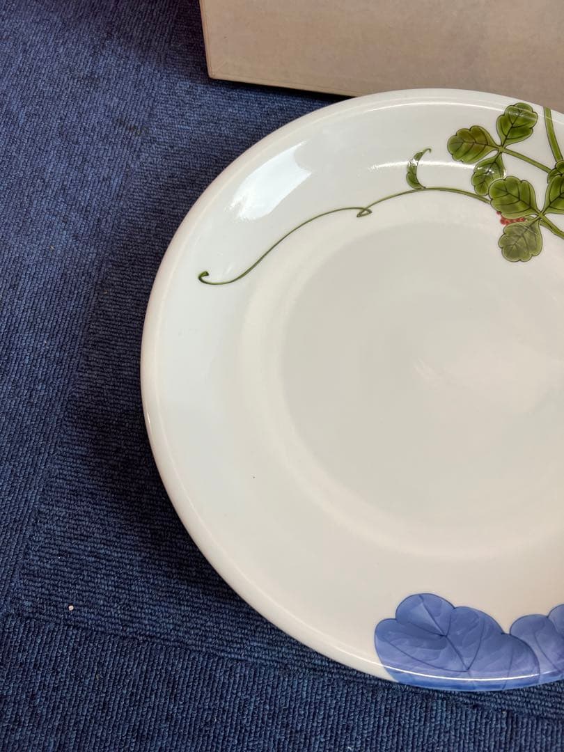 1317  其泉　染錦　木の実　大皿　31cm  未使用