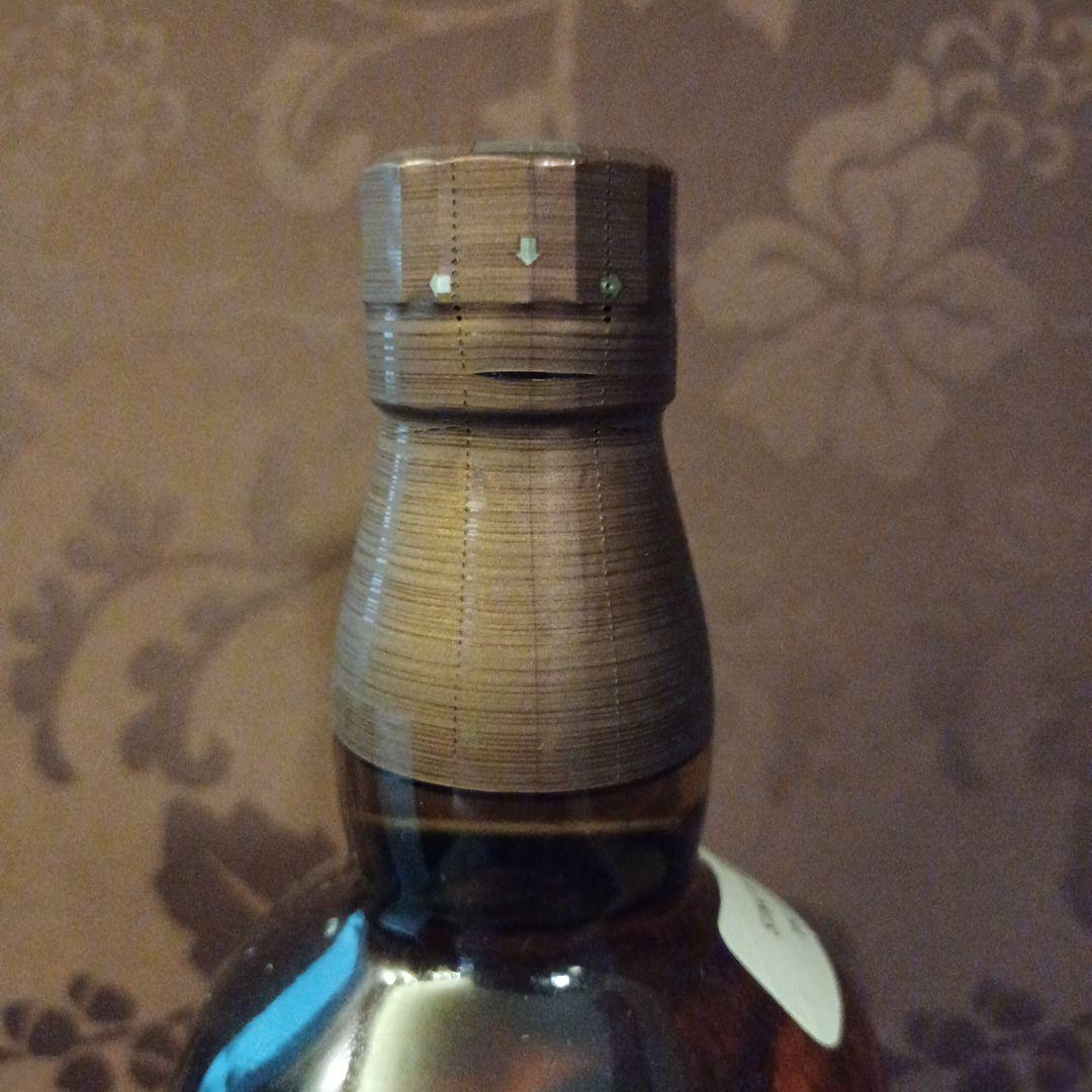 細*二様 サントリー山崎　シングルモルト　　　ウイスキー　700ml【新品未開封