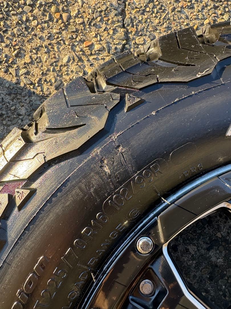 MKW ＭＫ-46 BFGoodrichオールテレーンタイヤ　225/70R16