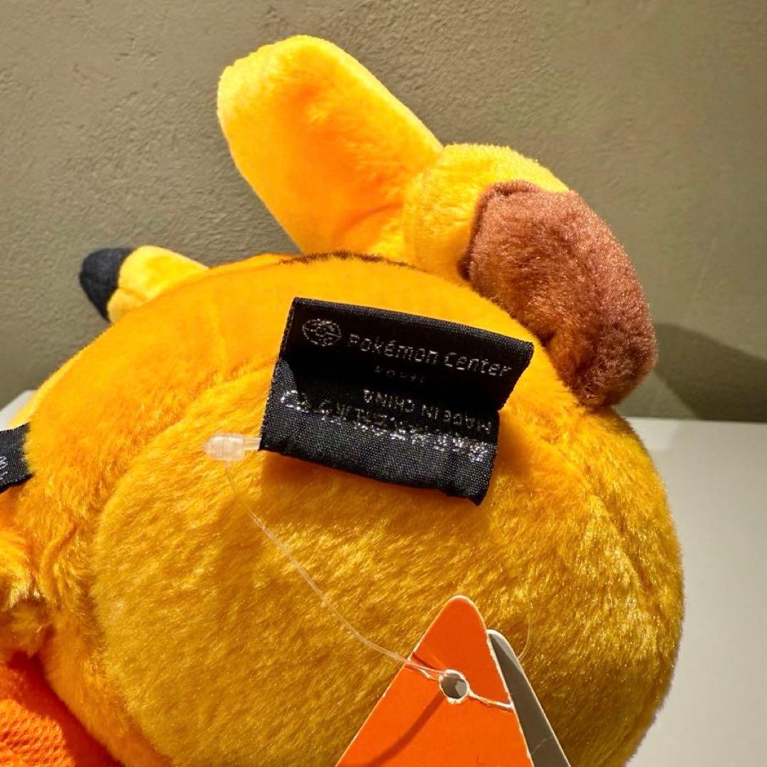 【BEAMS35周年 × Pokémon】色違いピカチュウぬいぐるみ