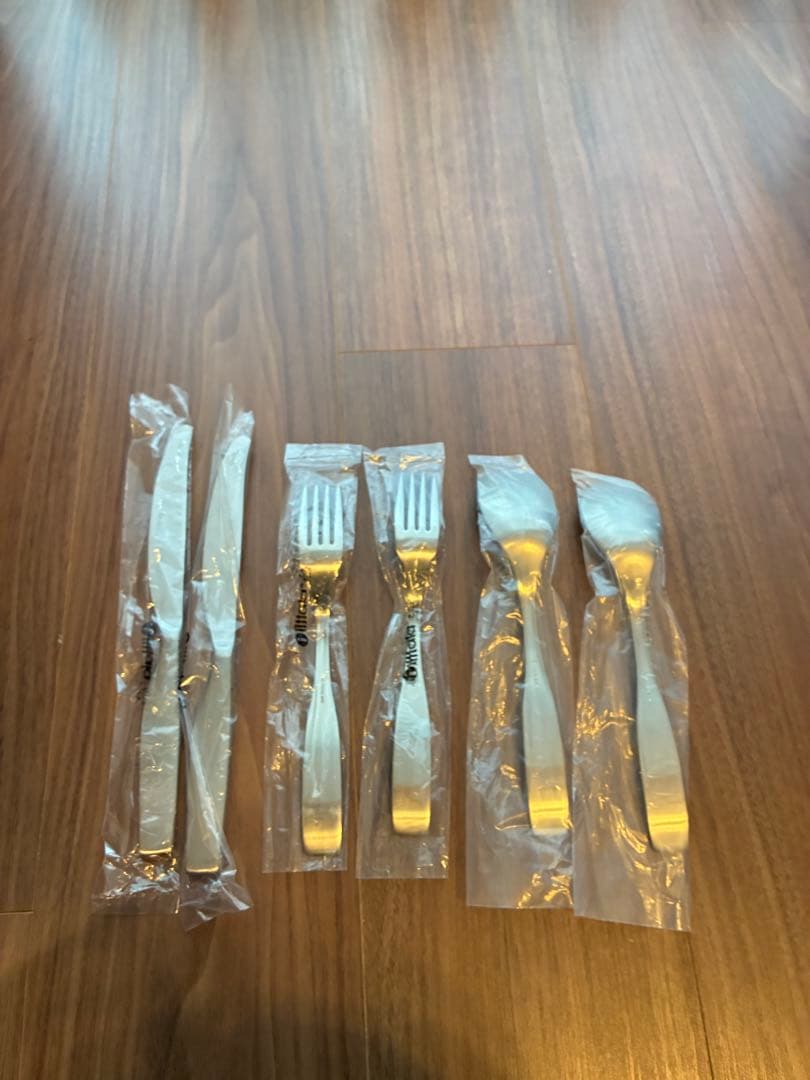 新品 イッタラチッテリオカトラリーセットナイフフォークスプーン