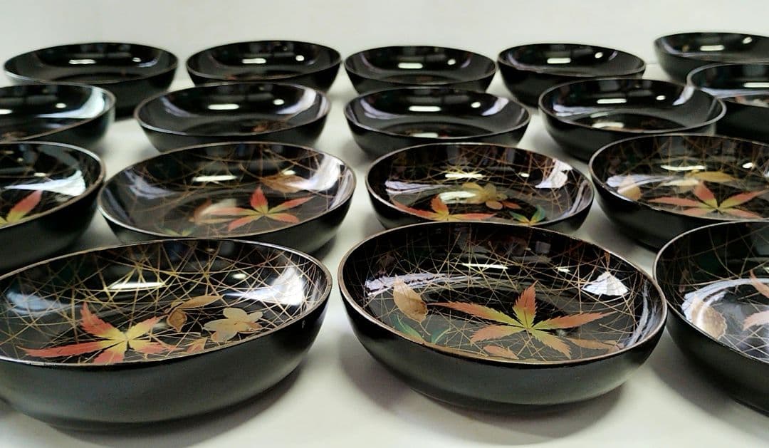 花見皿　桜の漆小皿20枚　漆　桜づくし　銘々皿　蒔絵　桜　骨董　VINTAGE