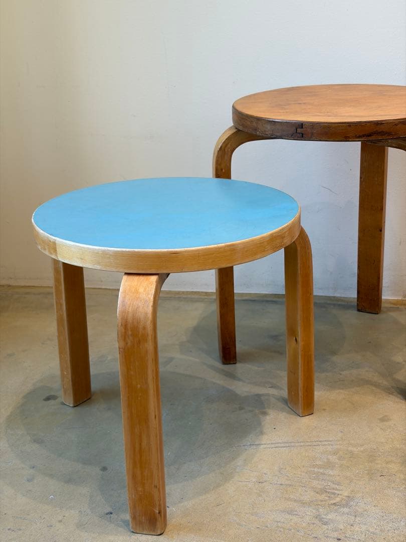 【希少・low】Artek スツール60 ローバージョン ブルーリノリウム