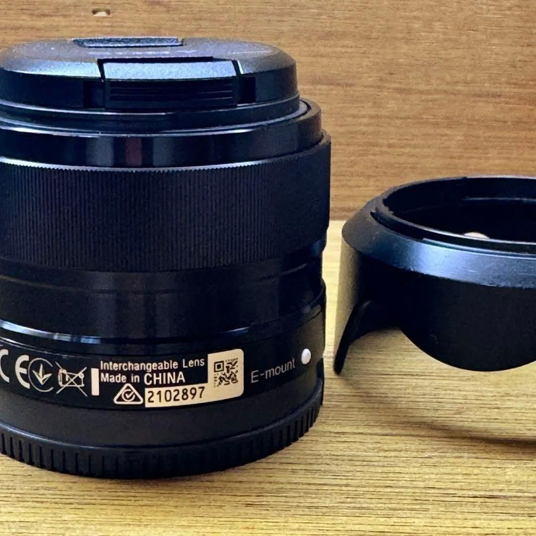 SONY E35mm F1.8 OSS レンズe-mount