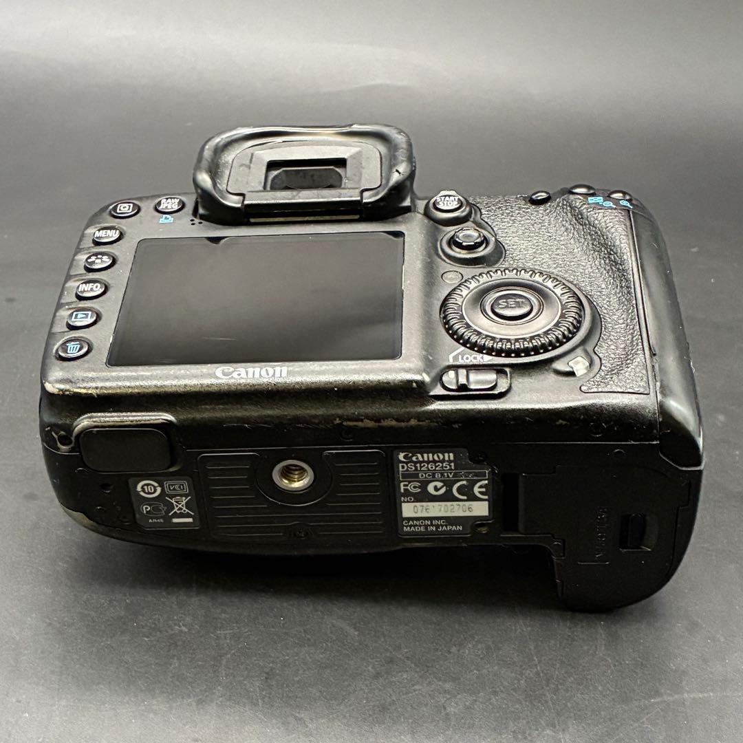 【動作OK】Canon EOS 7D デジタル一眼レフカメラ DS126251