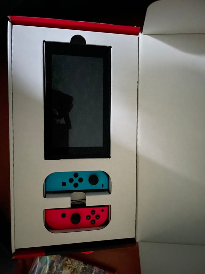 Nintendo Switch ホワイト + マリオカート8 デラックス