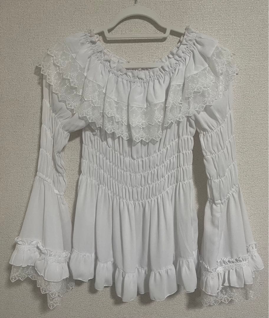 ATELIER PIERROT/シャーリングプリンセススリーブブラウス