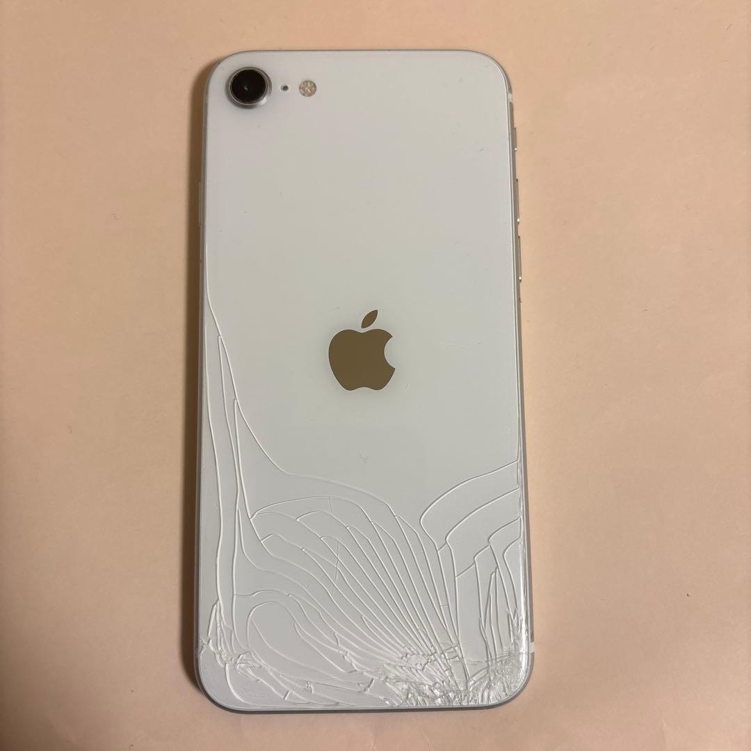 Apple iPhone se 第二世代　ホワイト 本体