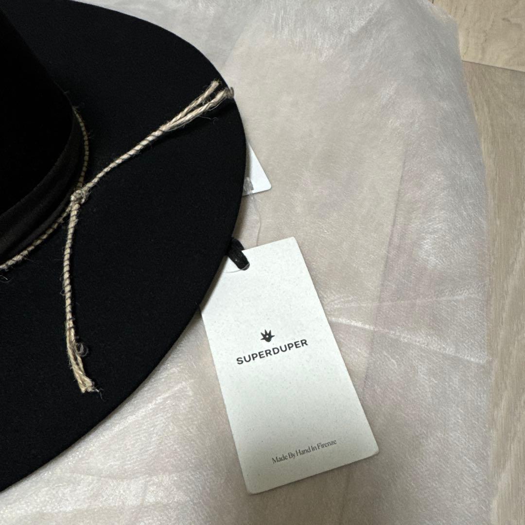 SUPERDUPER ブラック ウールフェルトハット