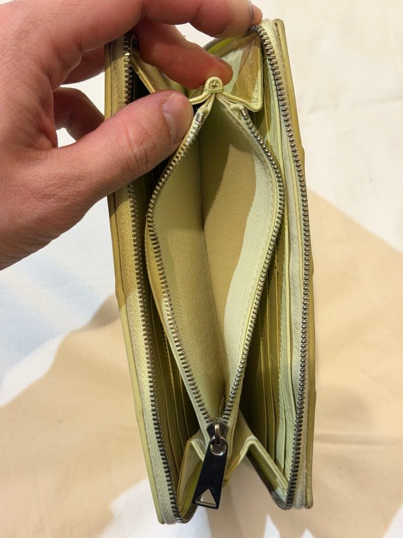 BOTTEGA VENETA 長財布 カセット ラウンドジップ ボッテガ