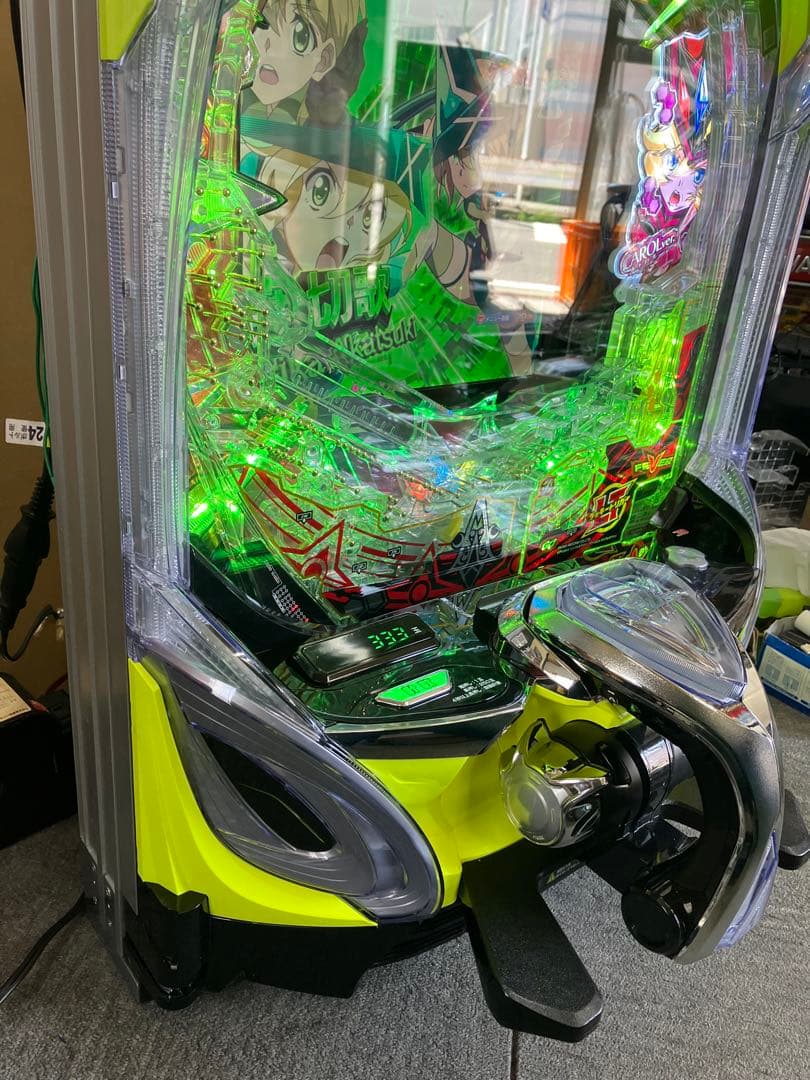 スマパチ実機 ｅ フィーバー戦姫絶唱シンフォギア4Ｆ ユニット付 ⭕️送料無料⭕️