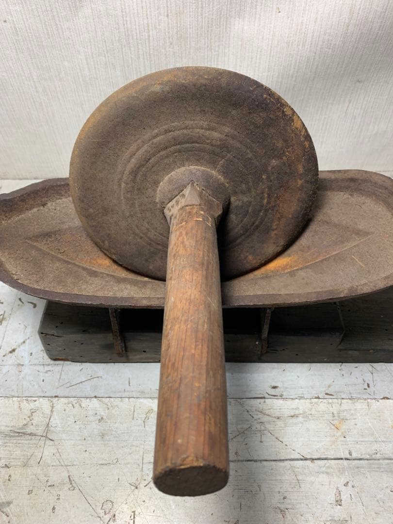 古道具　薬研　薬卸　江戸時代？　好々斎　シャビー　粉挽き