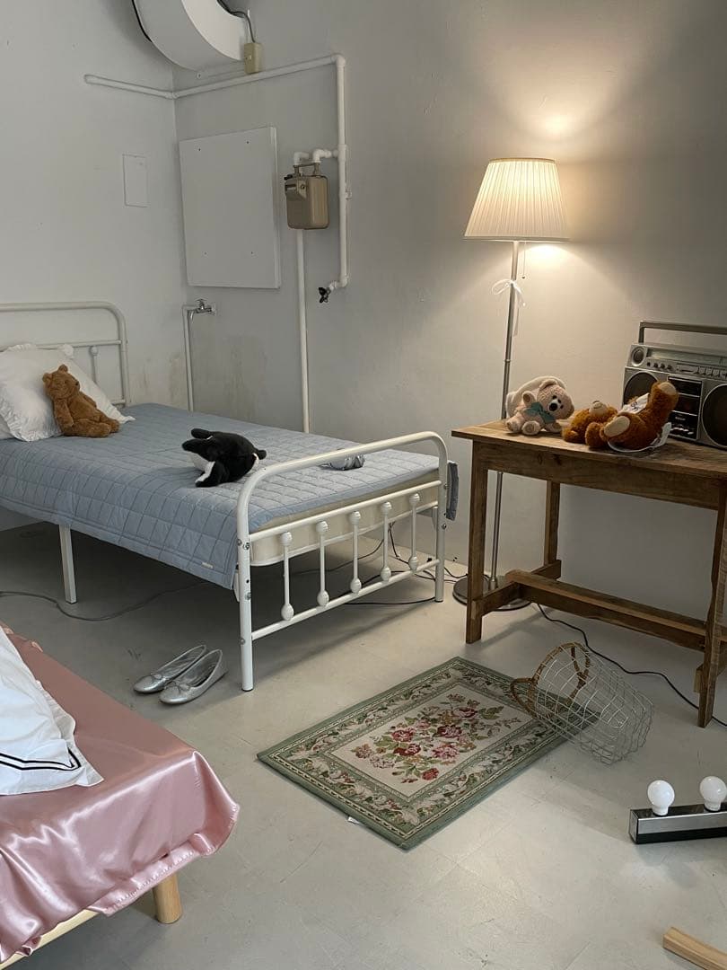 シングルベッドホワイト　マットレス付き大阪　引き取り限定