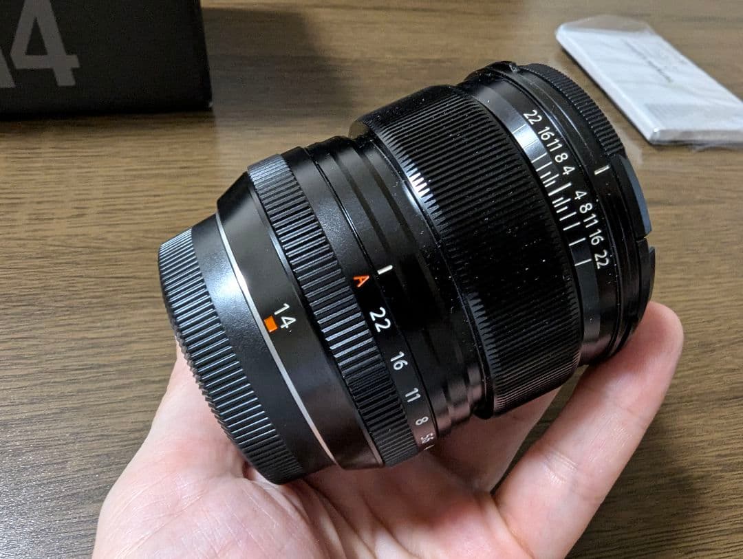 Fujifilm XF 14mm F2.8 R レンズ