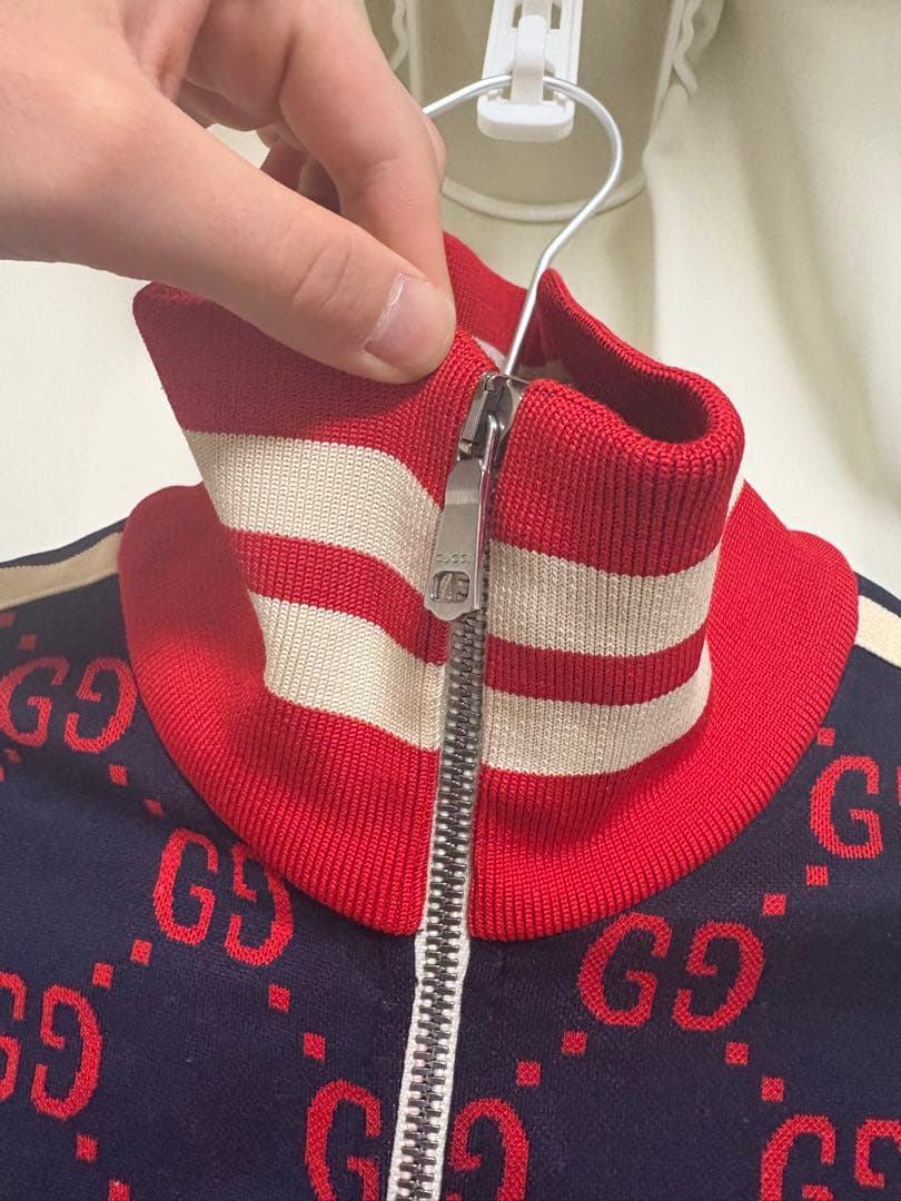 Gucci GGロゴ ジップアップジャケット ネイビー/レッド