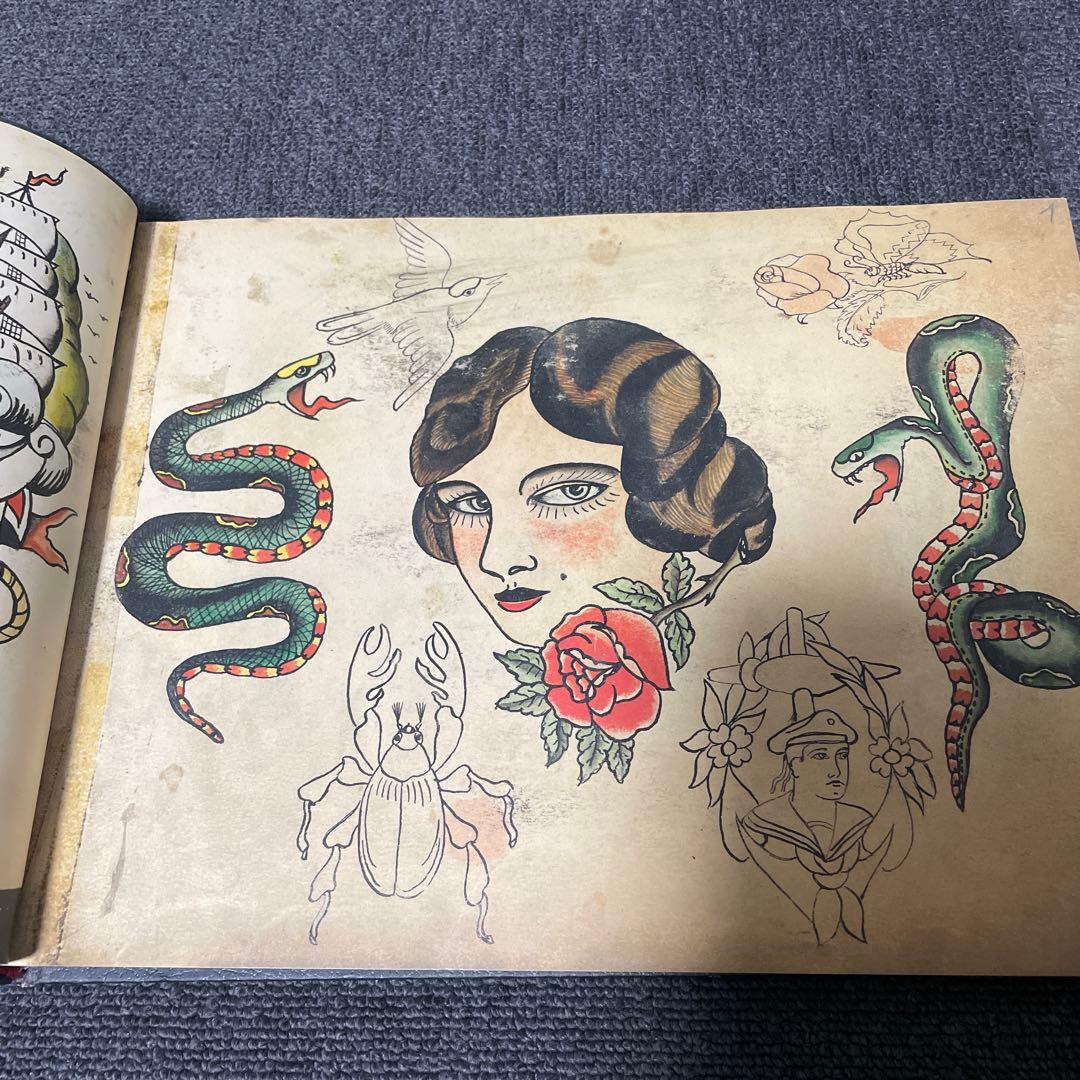 タトゥー　Christian Warlich Tattoo Flash Book