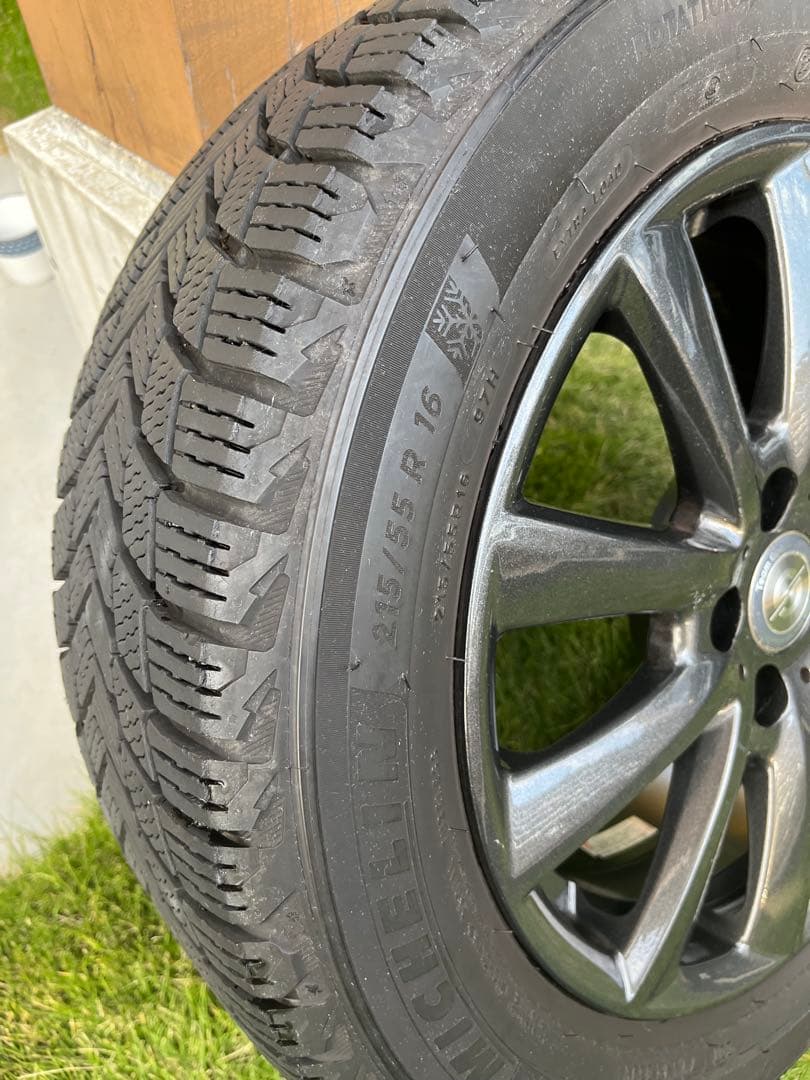 16インチ アルミホイール+MICHELIN X-ICEスタッドレスタイヤセット