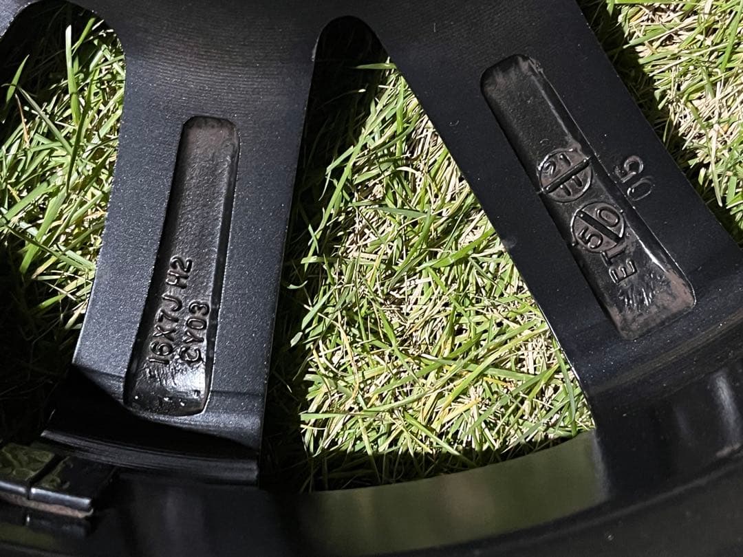 16インチ アルミホイール+MICHELIN X-ICEスタッドレスタイヤセット