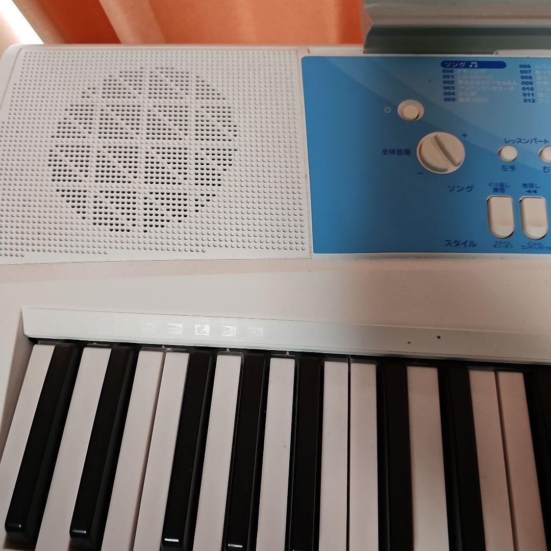 YAMAHA 電子キーボード ポータトーン EZ-J220 61鍵盤