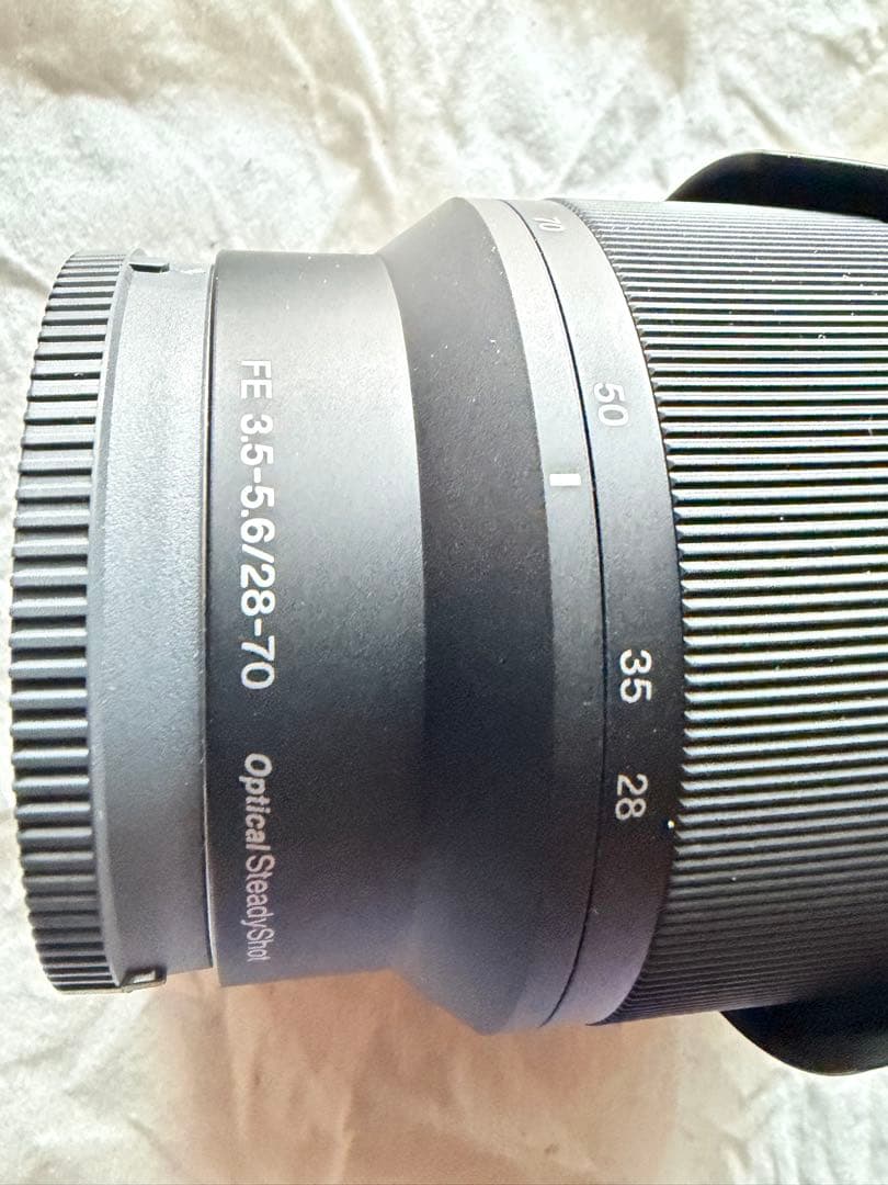 ソニー　レンズ　FE28-70mm(f3.5-5.6 oss)