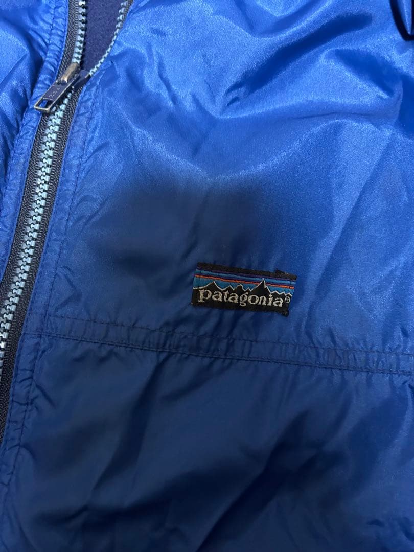 Patagonia ナイロンジャケット シェルドシンチラ　青