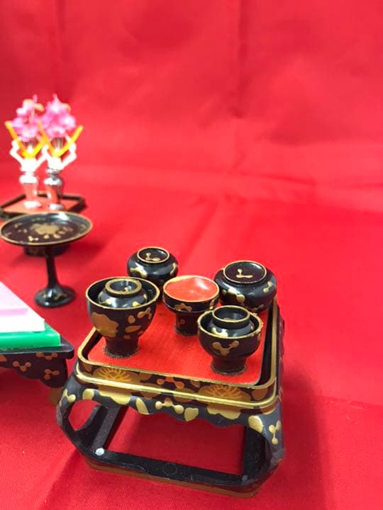 お雛様　お道具　懸盤膳揃　菊印6.0cm