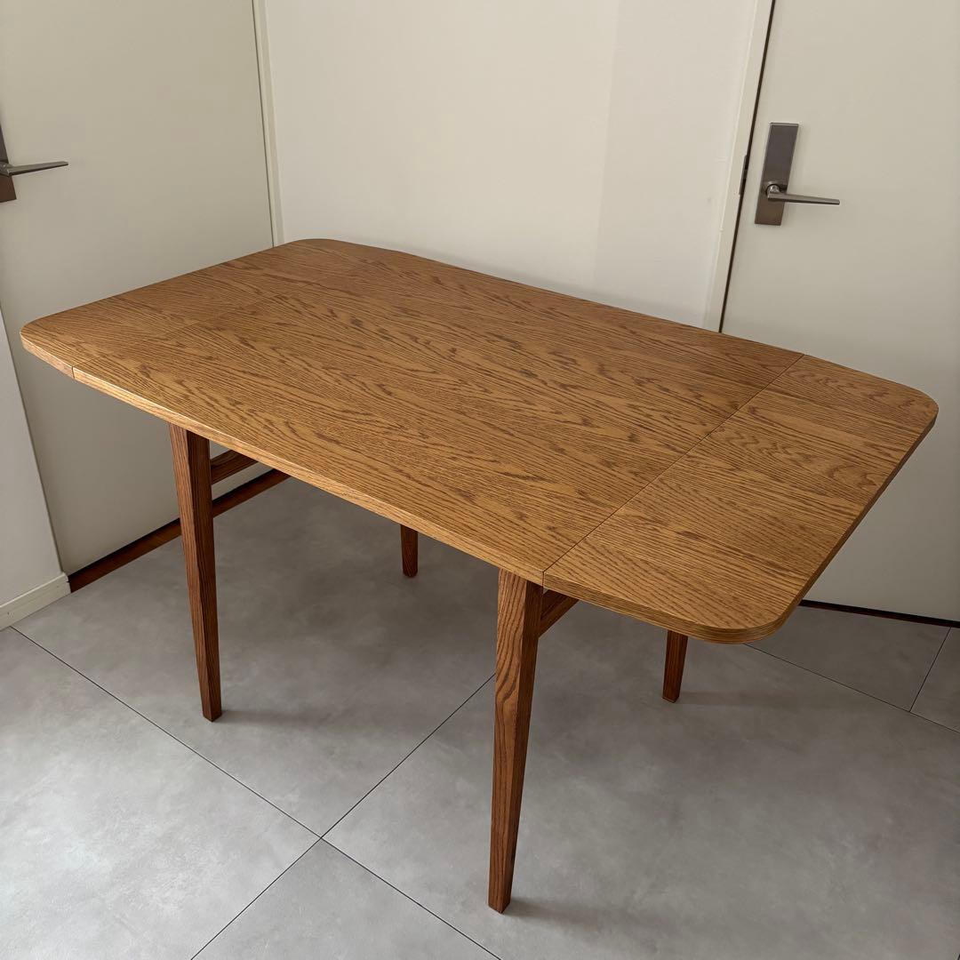 unico  バタフライテーブル 収納棚付き 伸長式（送料込み）