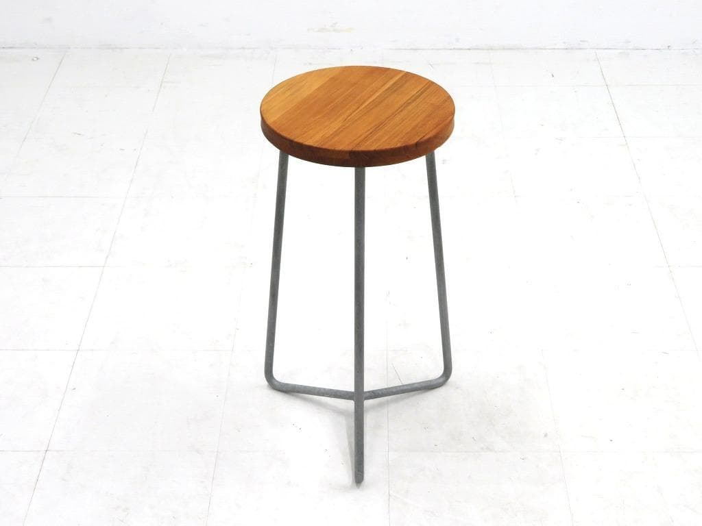 展示品　グリュートヒュッタン　チーク材　スツール　カウンターチェア　アウトドア