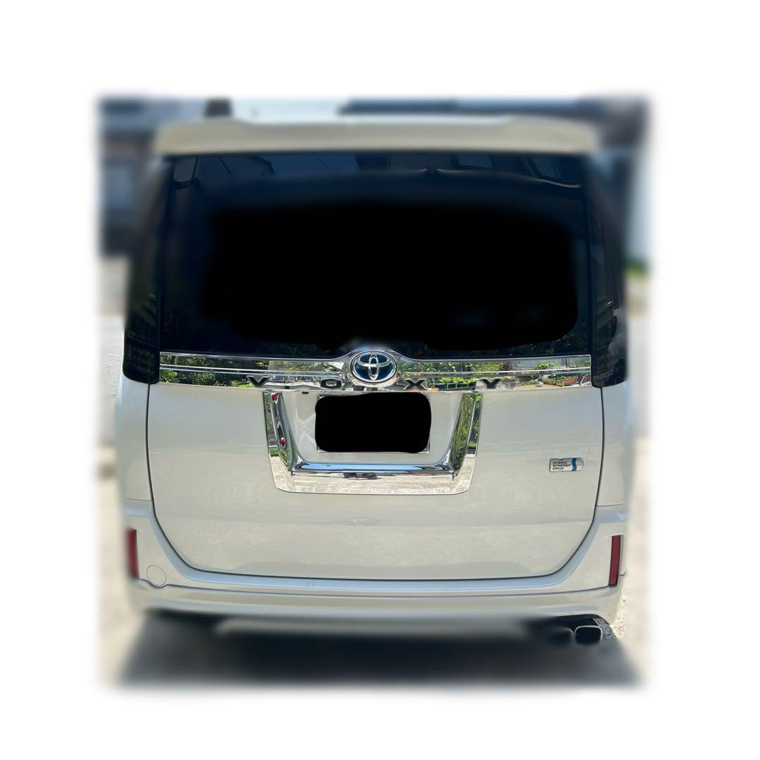 ヴォクシー80　ヴァレンティ　テールランプ　スモーク