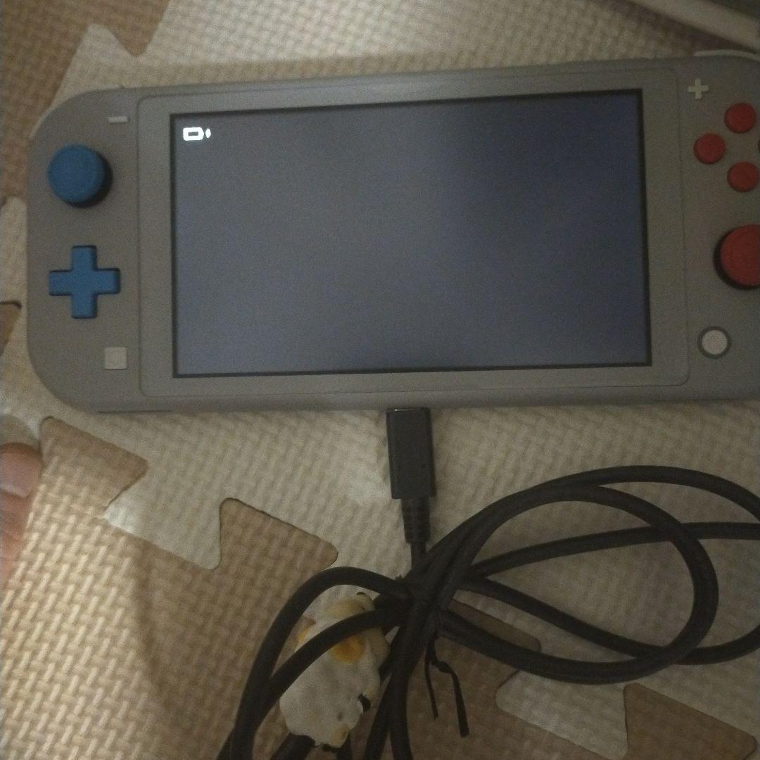Nintendo Switch Lite ポケモン限定デザイン