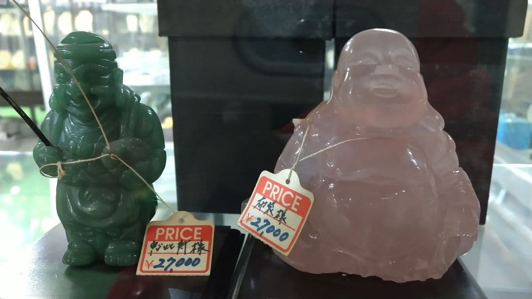 ラブラブライト石と紫水晶他沢山有ります