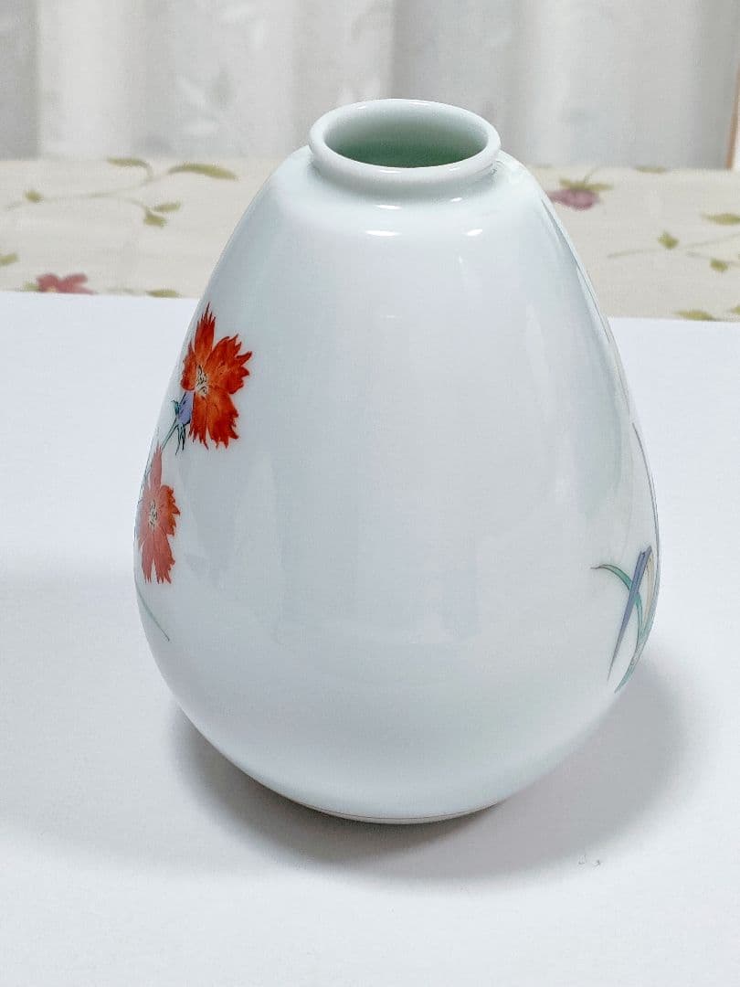 ●4792#0119　人間国宝第十四代酒井田柿右衛門　錦 撫子文 一輪生0331