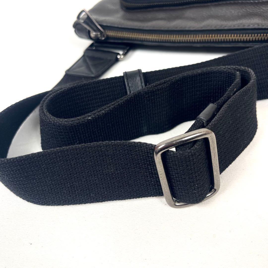 ドルチェアンドガッバーナ　D&G ショルダーバッグ　ロゴプレート　レザー　極美品