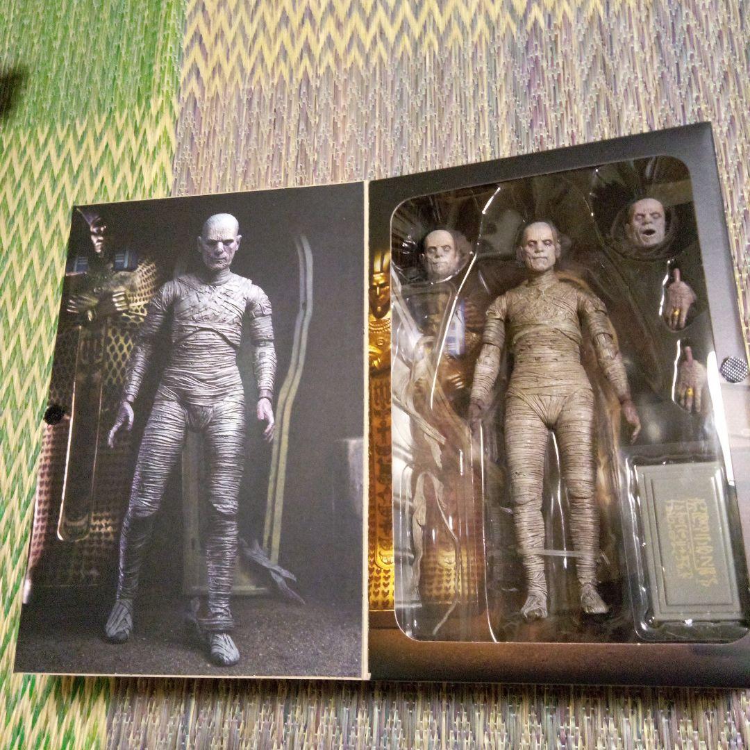 ネカ　ザ・マミー&アクセサリーセット