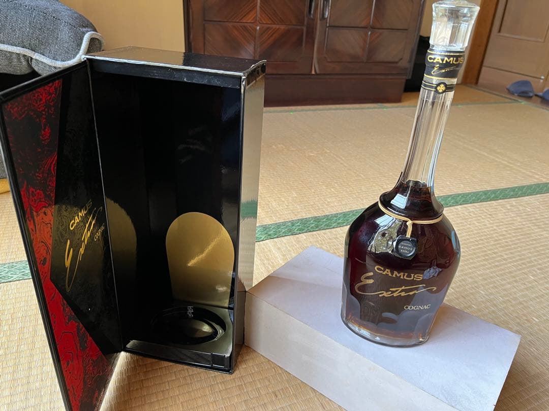 未開封　CAMUS Extra Cognac 0.7L