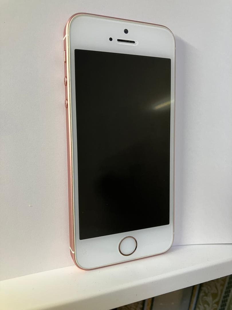 Apple iPhone SE1（第1世代） 32GB SIMロック解除済