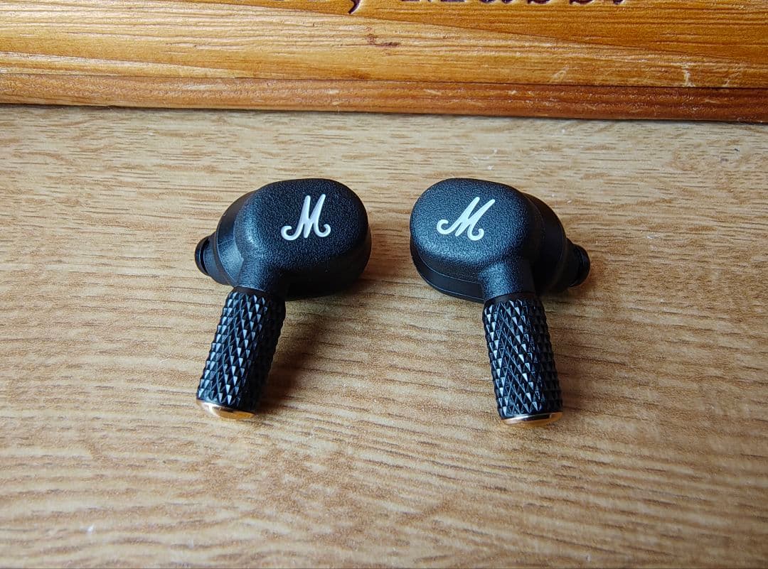 Marshall Motif Ⅱ A.N.C ワイヤレスイヤホン