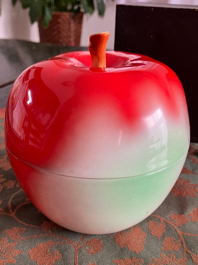 オールドノリタケ 日本陶器會社 1935年 林檎　蓋付小物入れ　希少