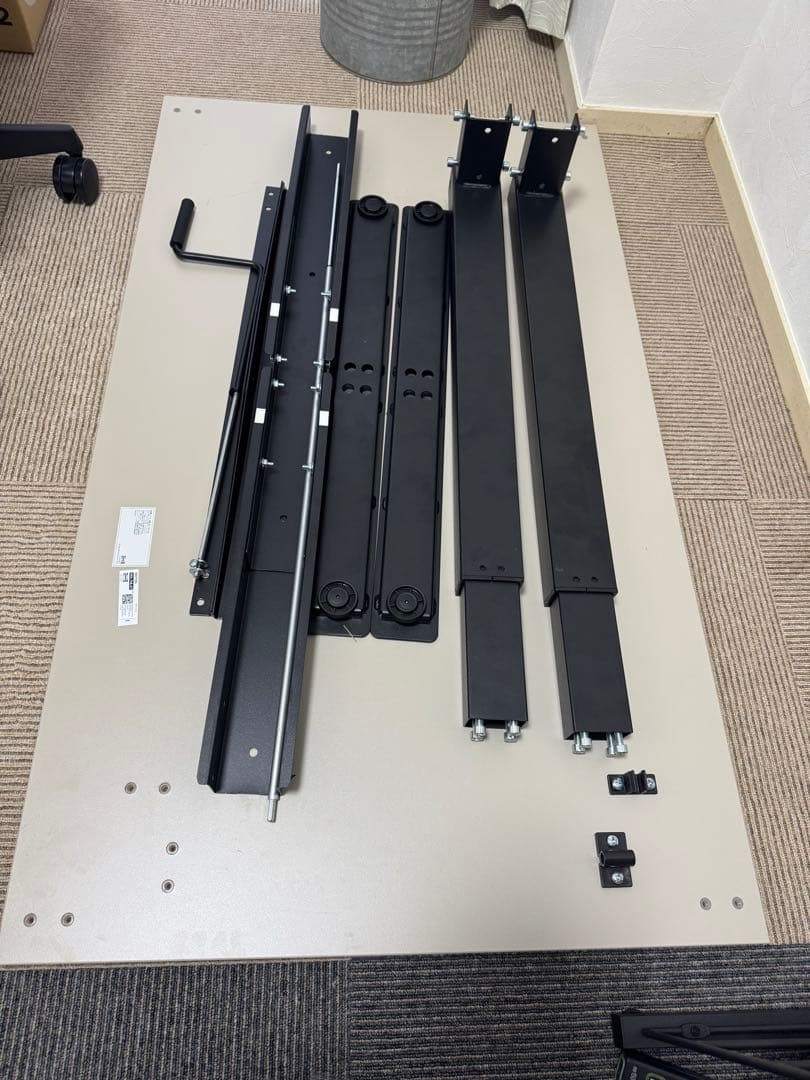 IKEAトロッテン　ワークデスク　手動昇降式　120x70